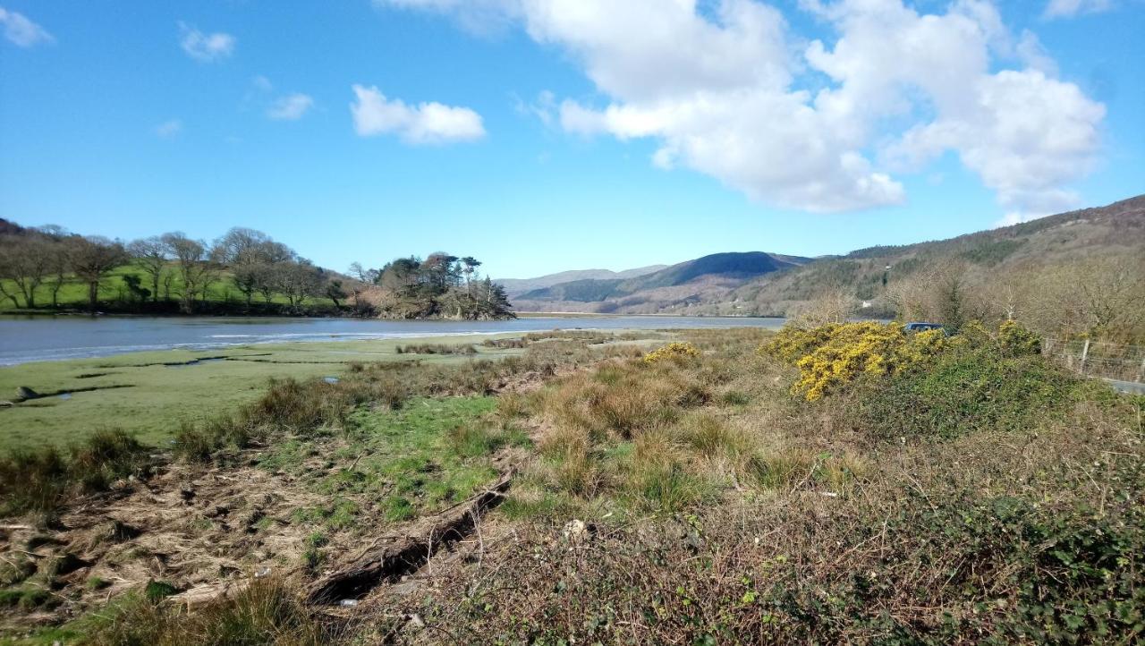Abergwynant Farm Glamping & Apartamento