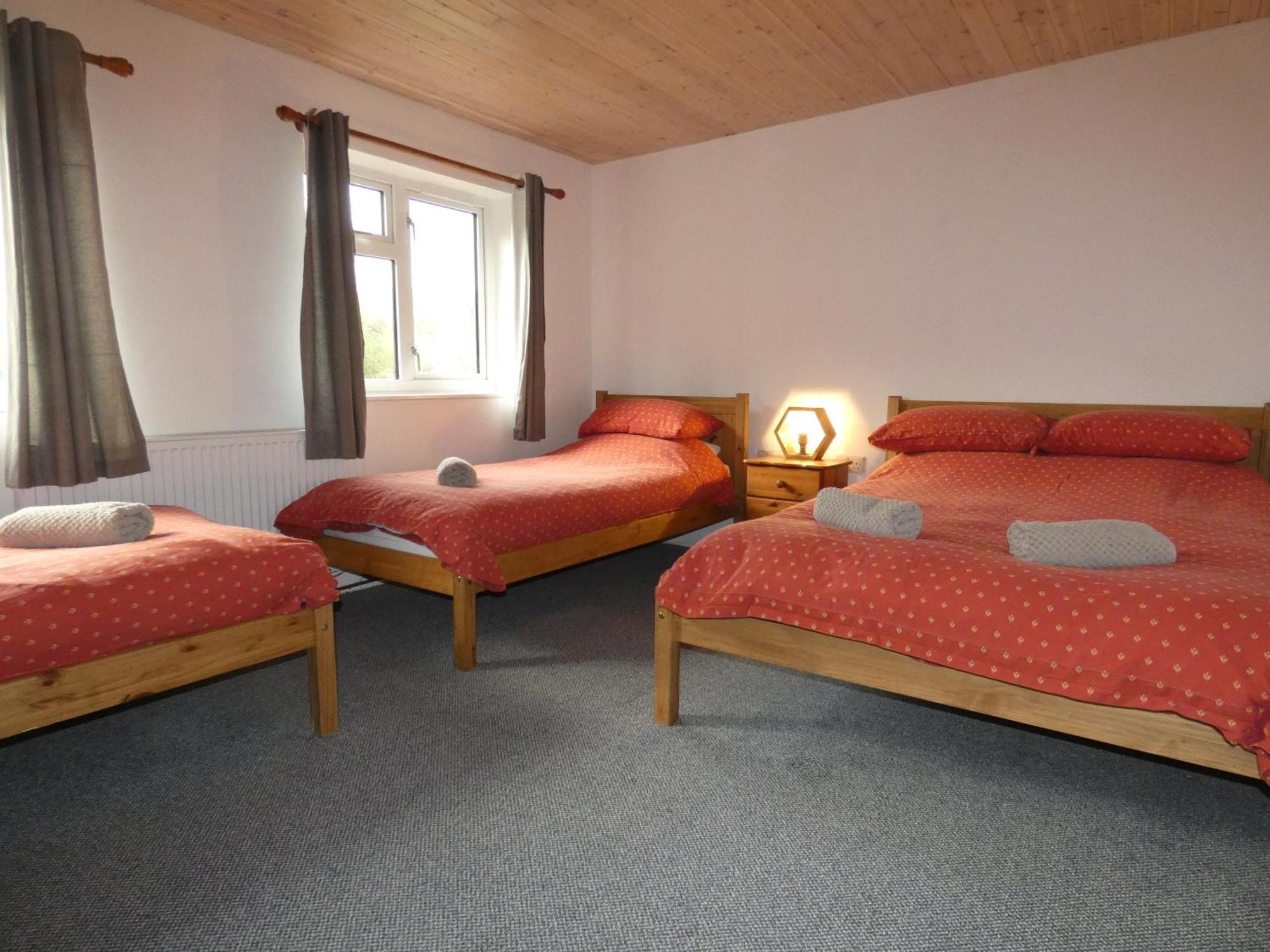 Abergwynant Farm Glamping & Apartamento