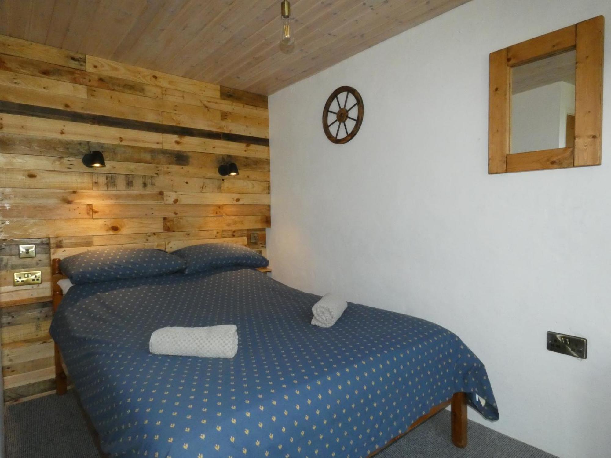 Apartamento Abergwynant Farm Glamping &
